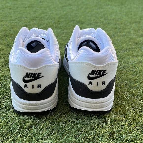 Nike Air Max 1 - Picture 3 of 5